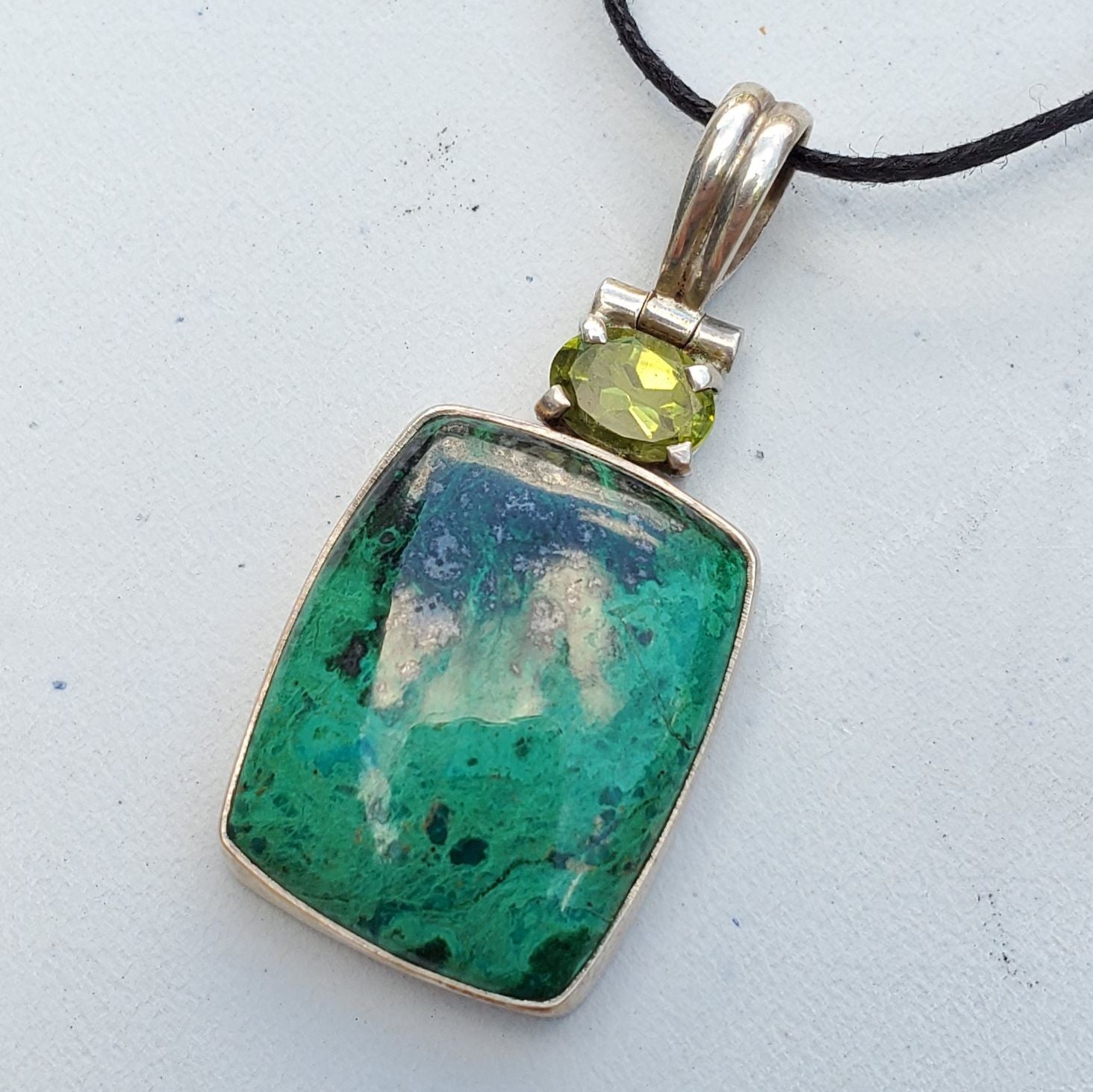 Jewelry — Pendants & Earrings