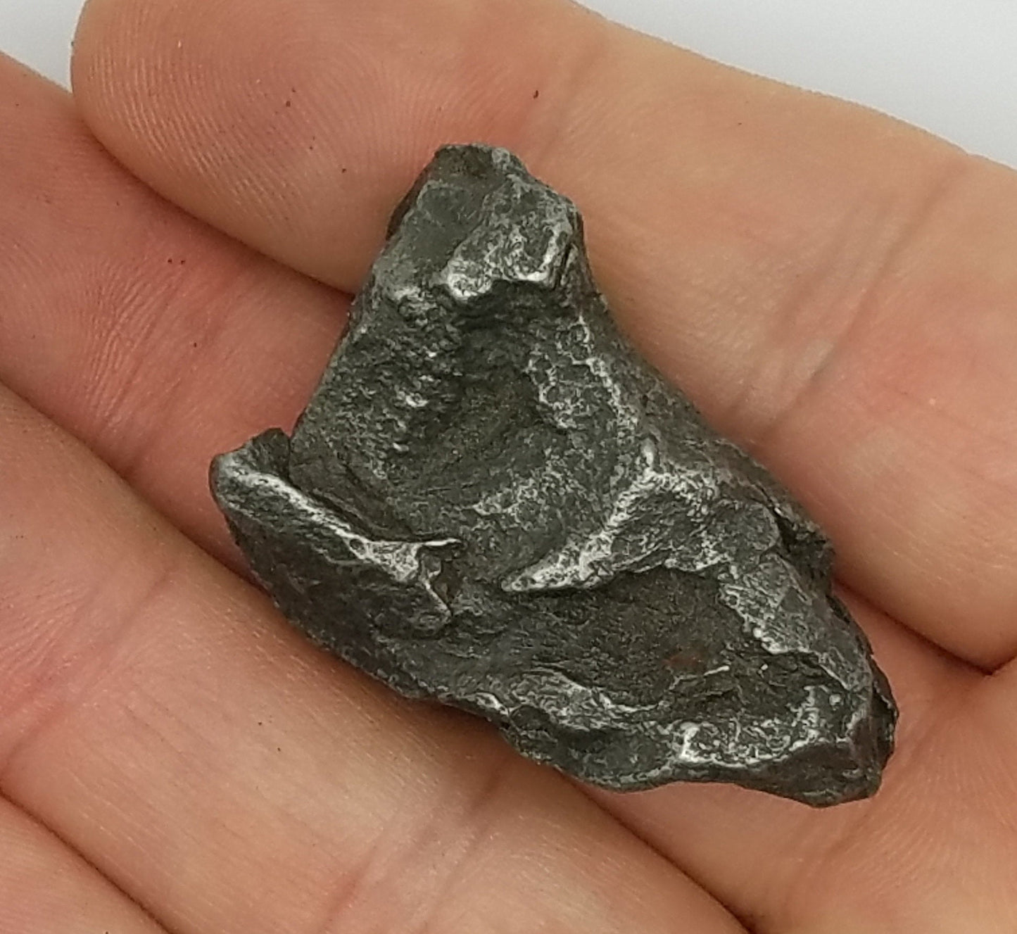 Protective Sikhote Meteorite Specimen – Sikhote-Alin – #Sh7095