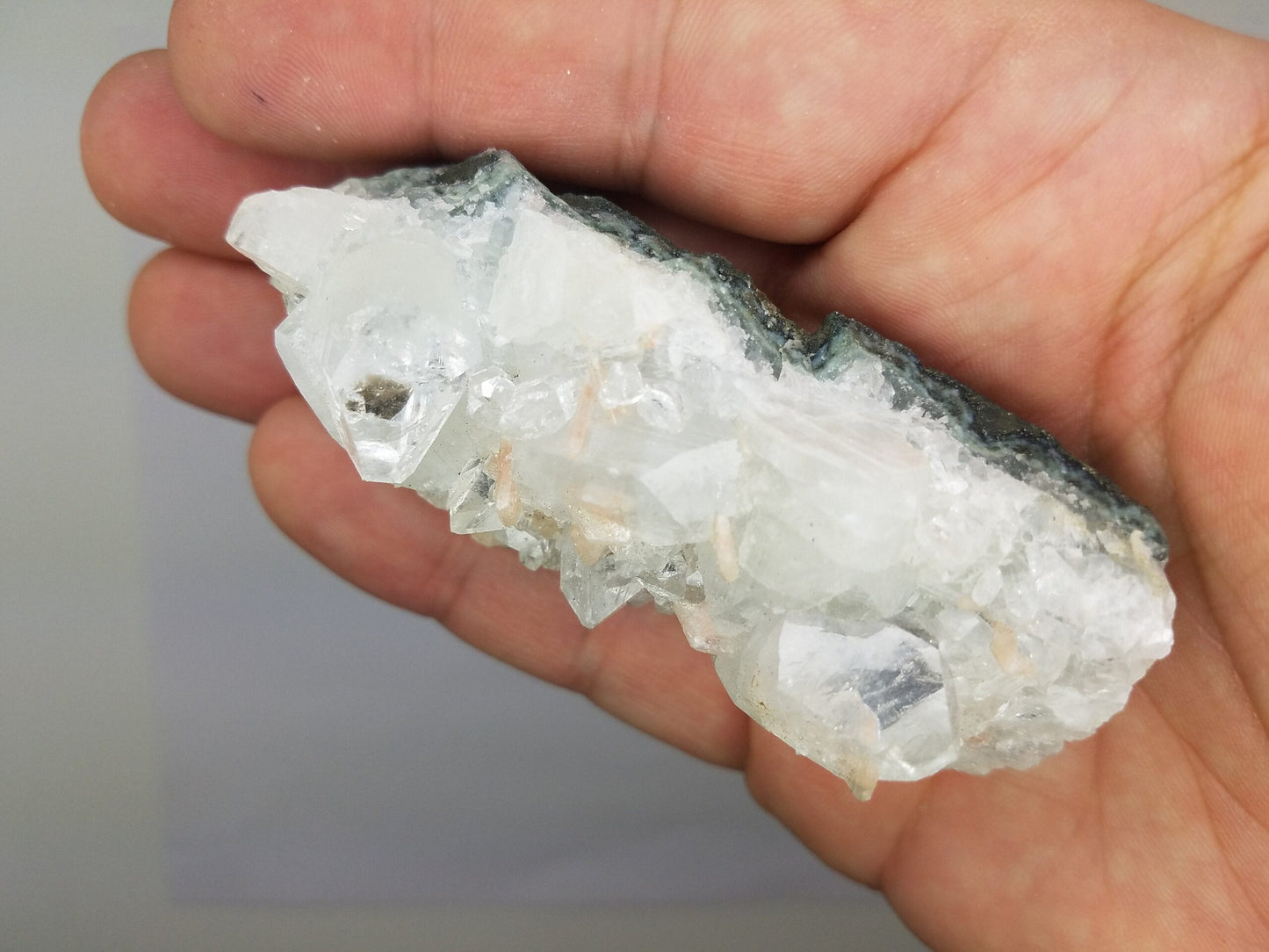 Select Apophyllite Stilbite Cluster Specimen – Ap10