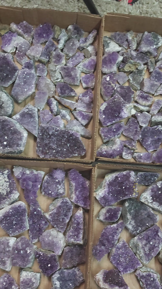 4 lb Box of Uruguay Amethyst Clusters — Mini to Small, Wholesale Lot