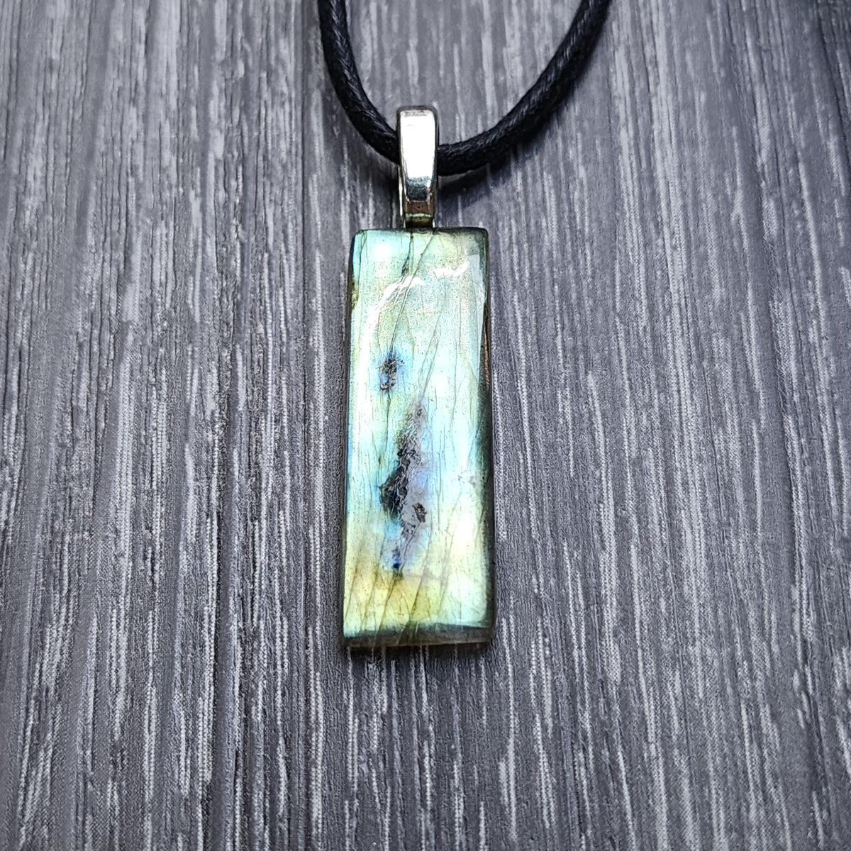 Labradorite Gemstone Pendant