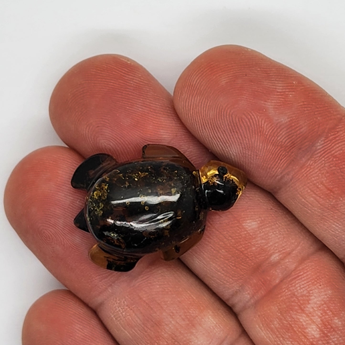 Sea Turtle Amber Carving #6