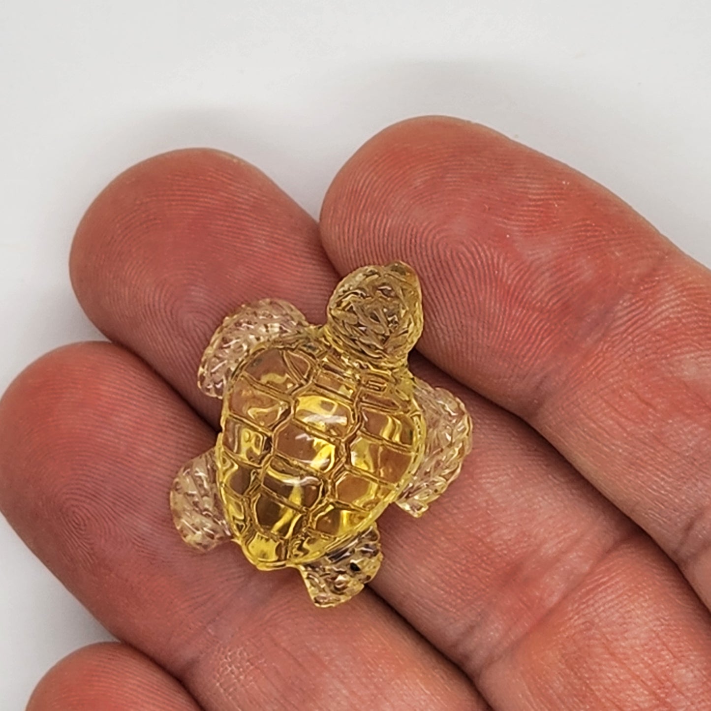 Sea Turtle Amber Carving #3
